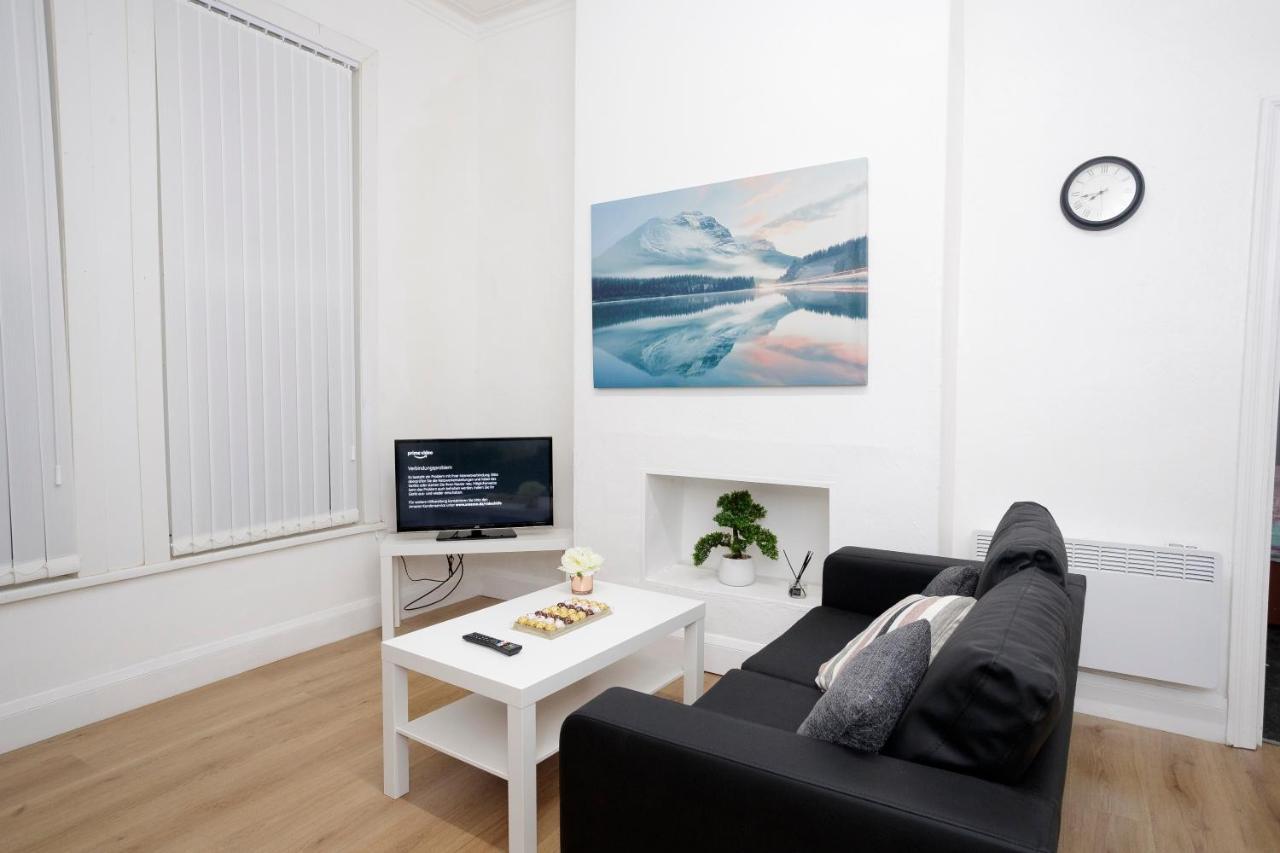 Kirkstall Serviced Apartments Leeds Leeds  Extérieur photo